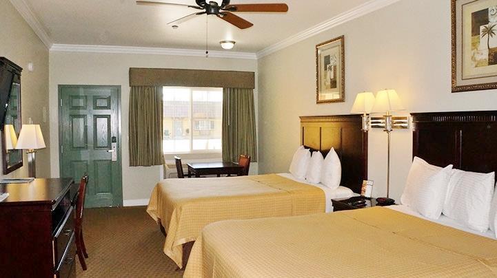 Rodeo Lodge Clovis Rum bild