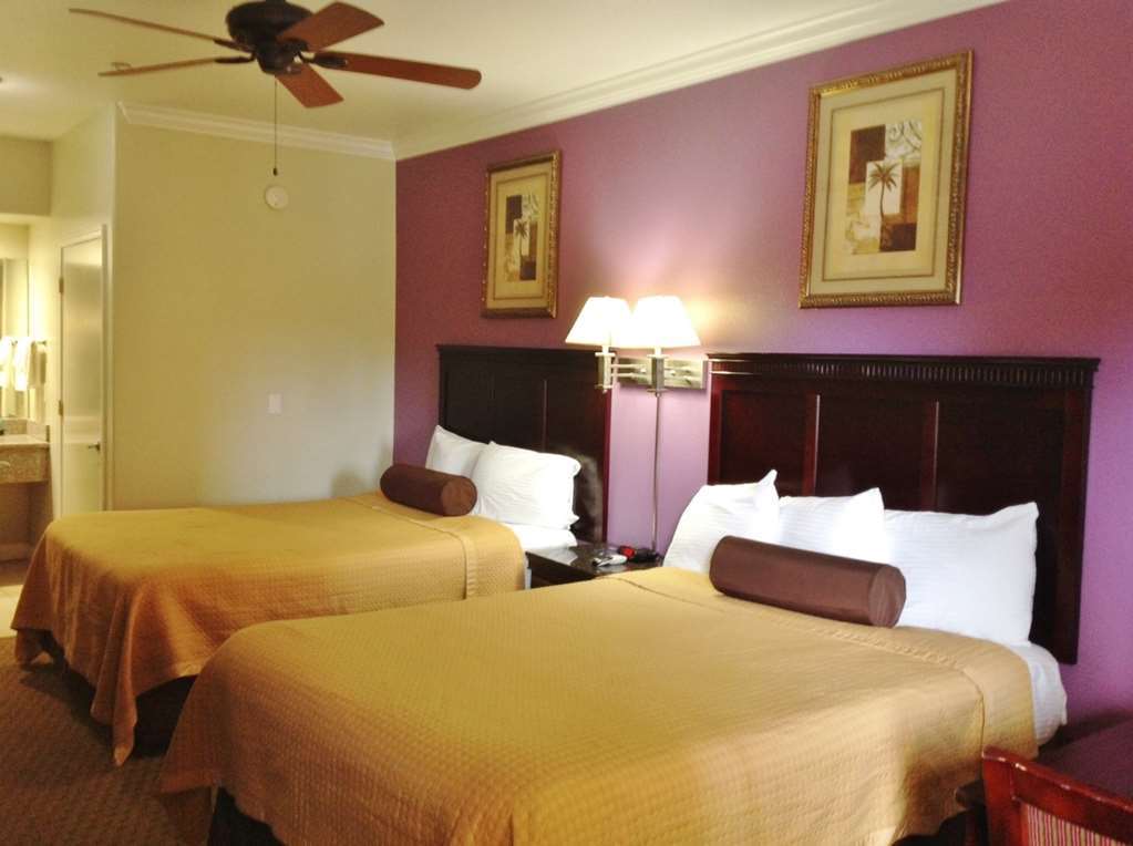 Rodeo Lodge Clovis Rum bild