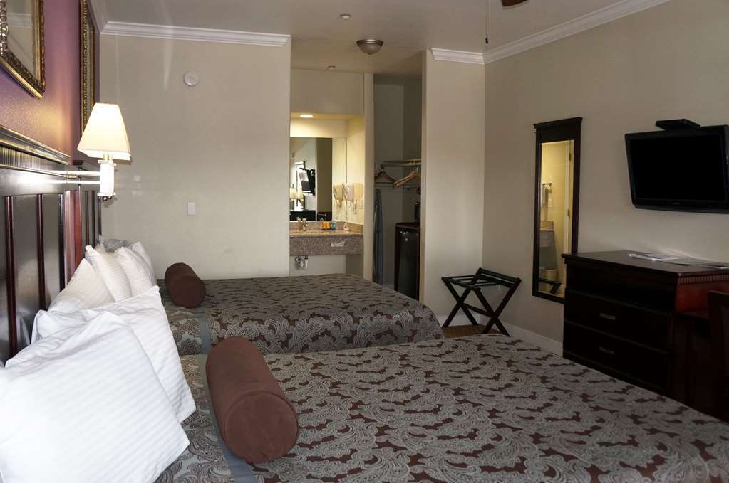 Rodeo Lodge Clovis Rum bild