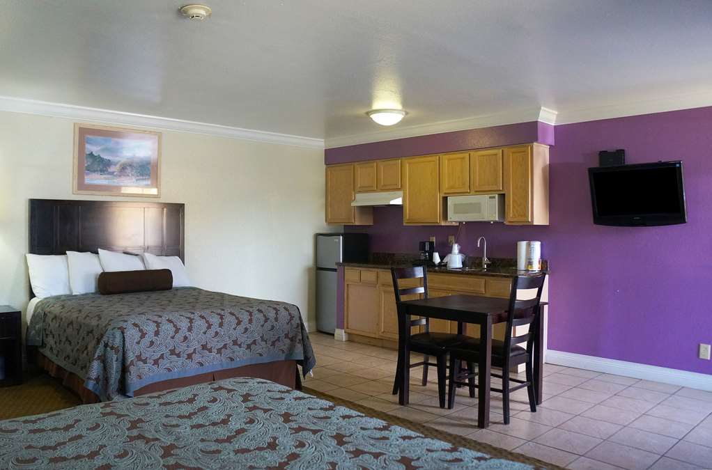 Rodeo Lodge Clovis Rum bild